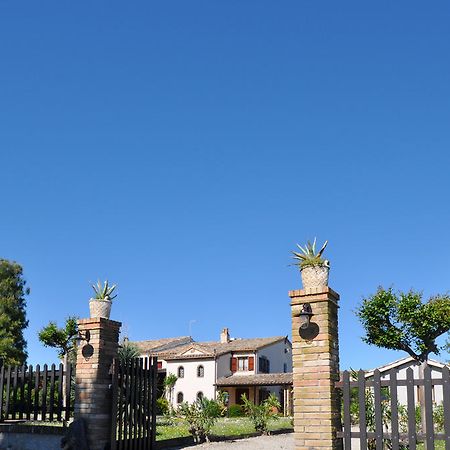 Residenza Scorcio Sul Mare Hotel Porto San Giorgio Exterior foto