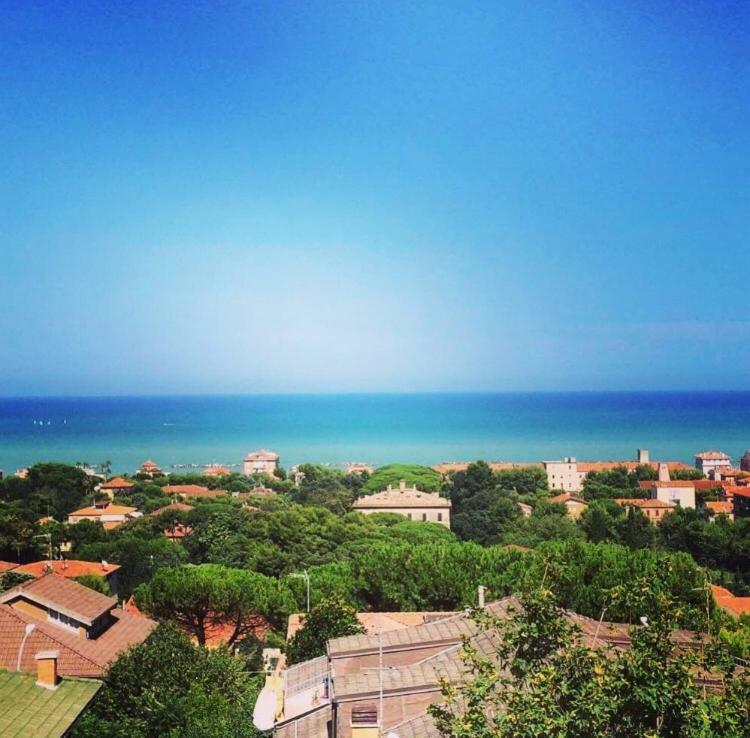 Residenza Scorcio Sul Mare Hotel Porto San Giorgio Exterior foto